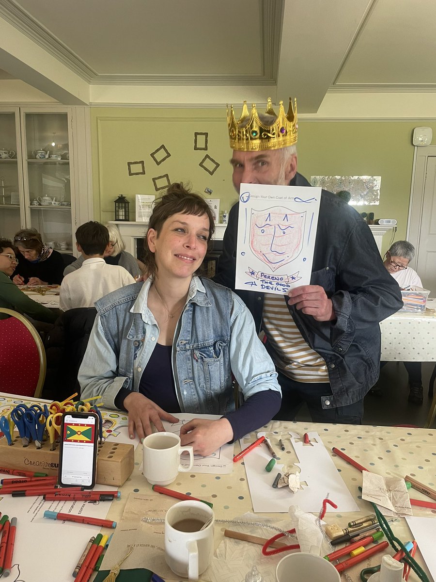 HerbRobert6's tweet photo. 👑A #rightroyal #rightsofpassage workshop in our local #palace that be #KensingtonPalace courtesy of @HRP_palaces 🤴🏼👑 https://t.co/UEoYQ7cu7o