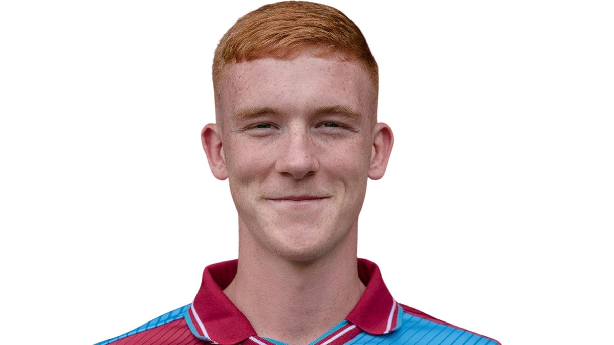 Iron_Player_'s tweet photo. 📹 PLAYER: First team manager Jimmy Dean and debutant midfielder Josh Robertson speak after the Iron's home game against Southend United 👉 https://t.co/CUvQWjxPEM

#UTI #IRON https://t.co/XFBNJfCJlb