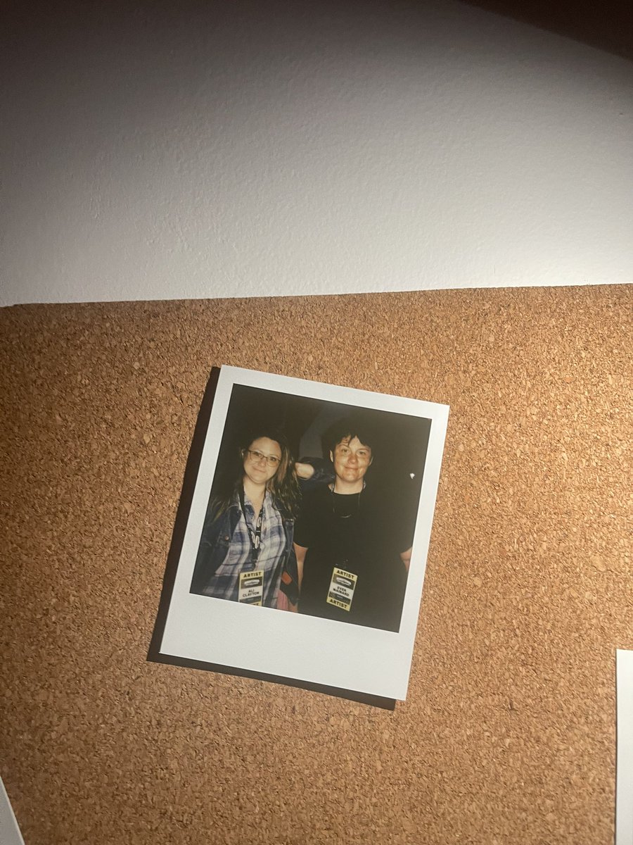 YallGayPod tweet media