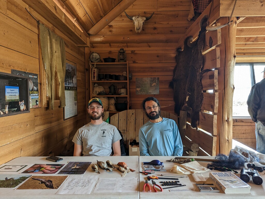 HeidingerBritt's tweet image. Happy Earth Day! Issac and Anuj are celebrating it at the Red River Zoo Party for the Planet by talking about bird banding.