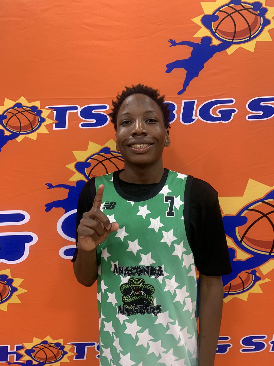 BigShotsGlobal's tweet photo. #BIGSHOTS #VABeachSpringLive

13u

Anaconda all starz 64
35 Landon vangorder -12
7 Elisha Lawson -9

Twoods-2 https://t.co/BSPv9Qrk3S