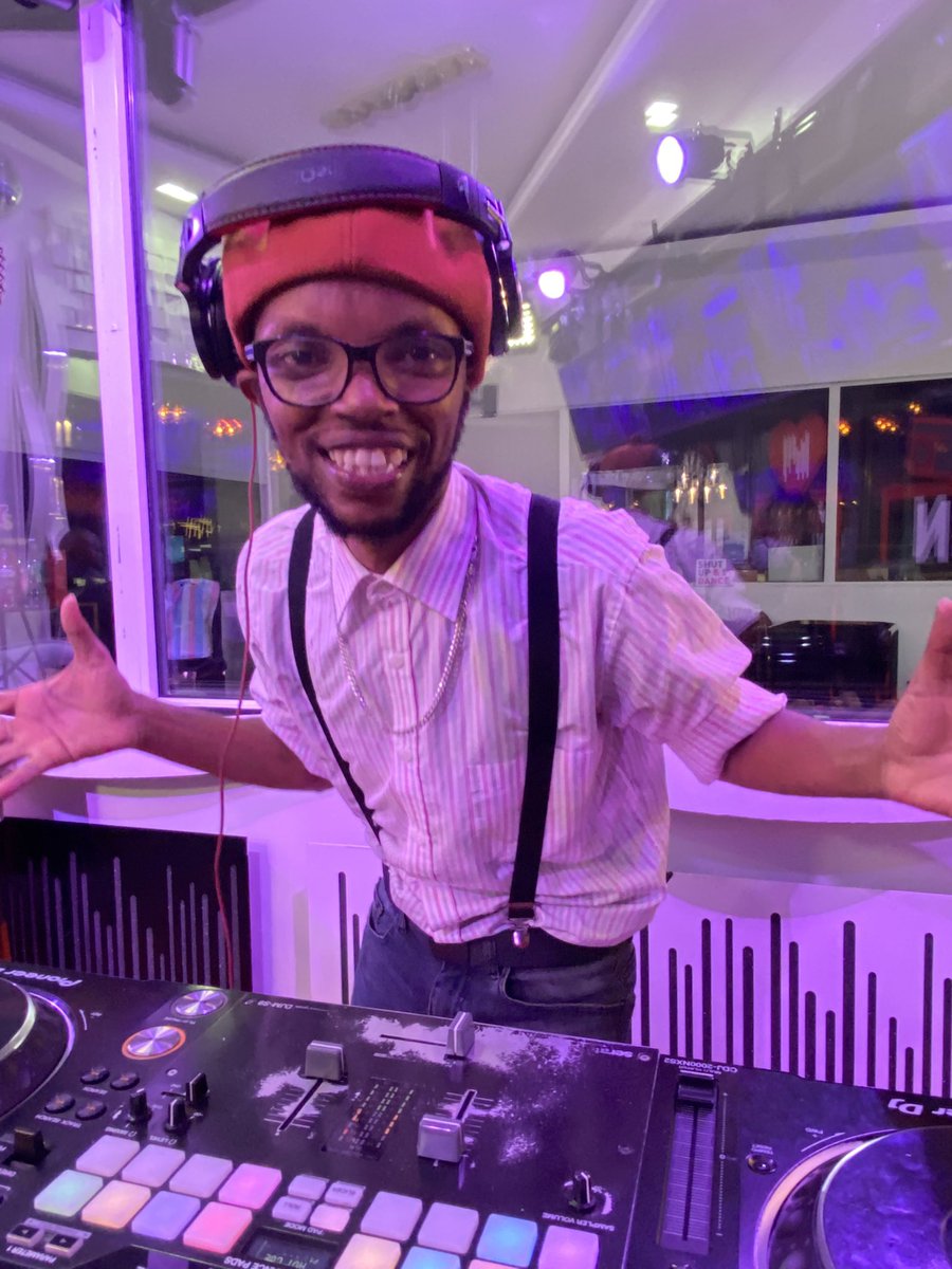 Twende kwaaoo #reggaeboyzonnrg 🔥🔥🔥 Represent mtaa yako tukisonga 🇯🇲🇯🇲🇯🇲🔥🔥🔥🔥🔥