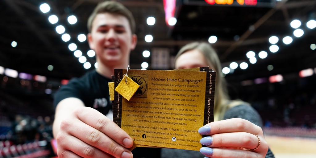 Wearing a moose pin 🔶 shows that you stand in solidarity against gender-based violence.

Around 4 million people are standing up to bring change and end gender-based violence by wearing a moose hide pin. 

Learn more about Moose Hide Campaign by visiting moosehidecampaign.ca/pins/