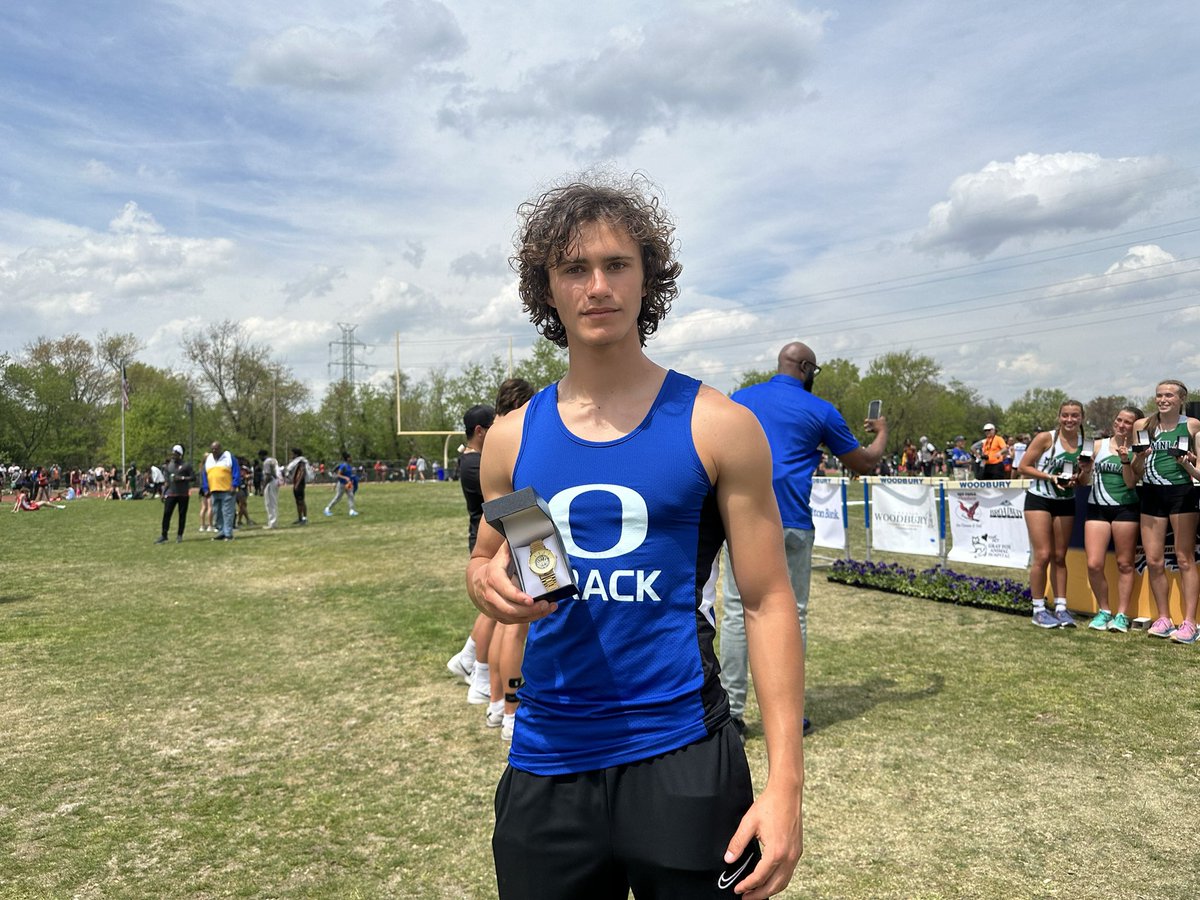 ACPressMulranen's tweet photo. .@Oakcrest_Sports Ryan Merlino wins the pole vault https://t.co/0INvdBQKCu