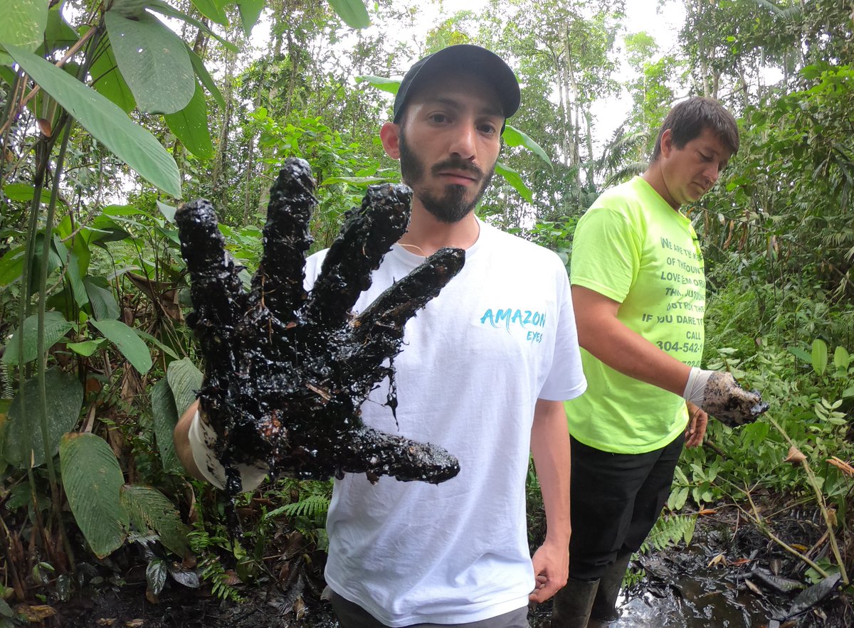 #EarthDay2023 In questa #giornatamondialedellaterra vogliamo riportarvi ai nostri viaggi in #Amazzonia per mostrarvi non solo la bellezza della foresta ma soprattutto gli impatti ambientali causati dall'uomo! 
#amazonforest #oilextraction #EarthDay #eacudor