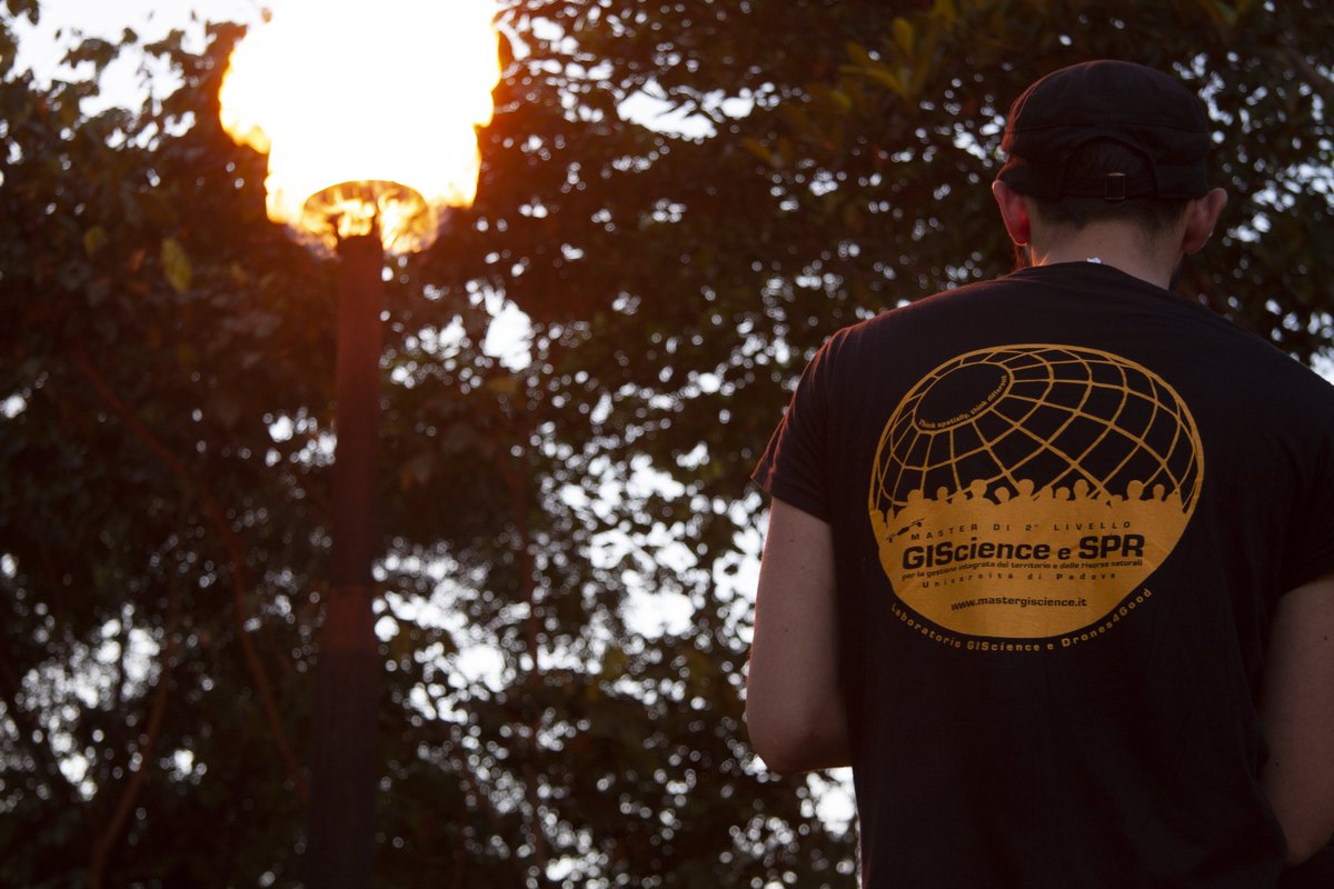 Master GIS Droni tweet media