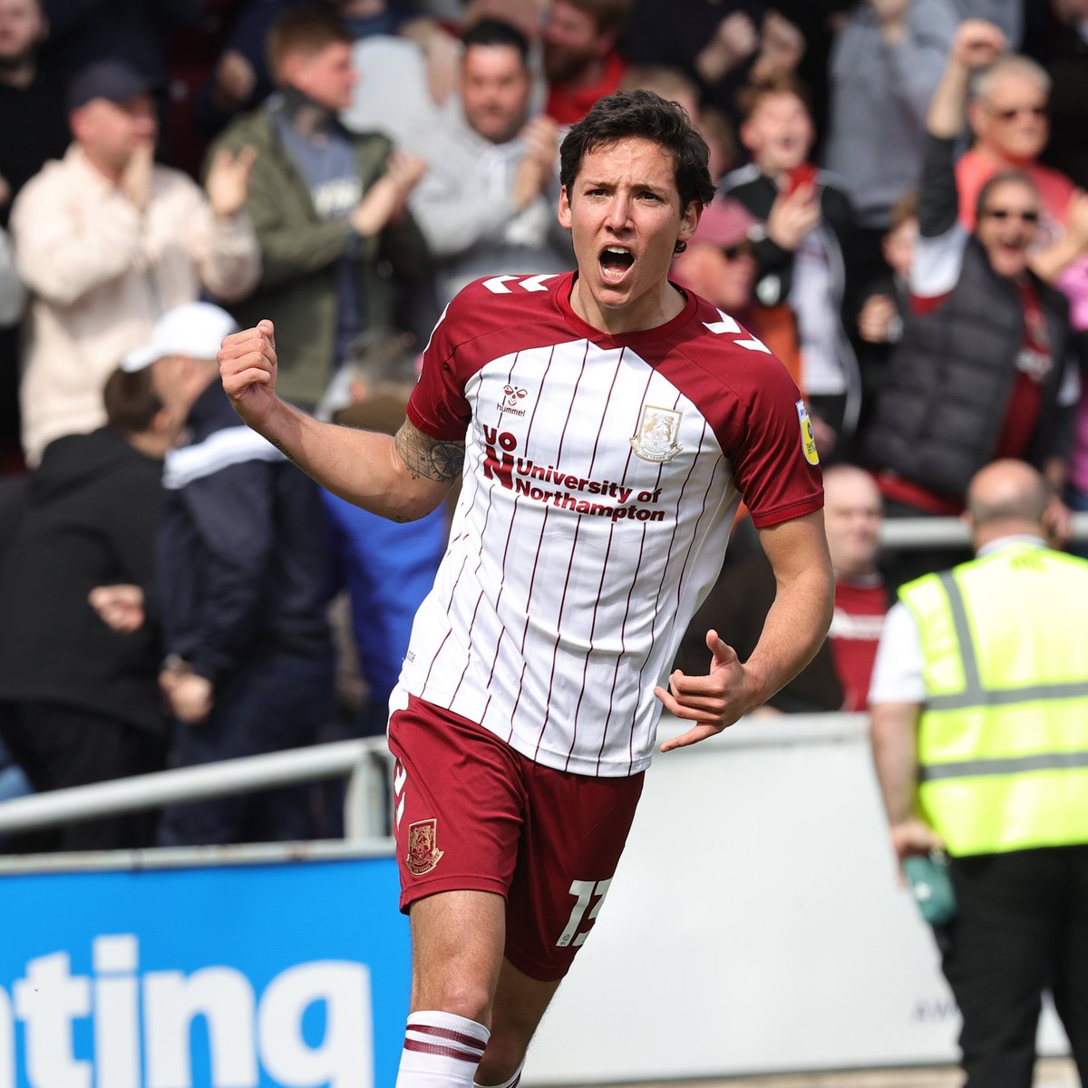 A first in the claret and white for David Norman! 🥳 

#ProudToBe | #Together | #ShoeArmy 👞