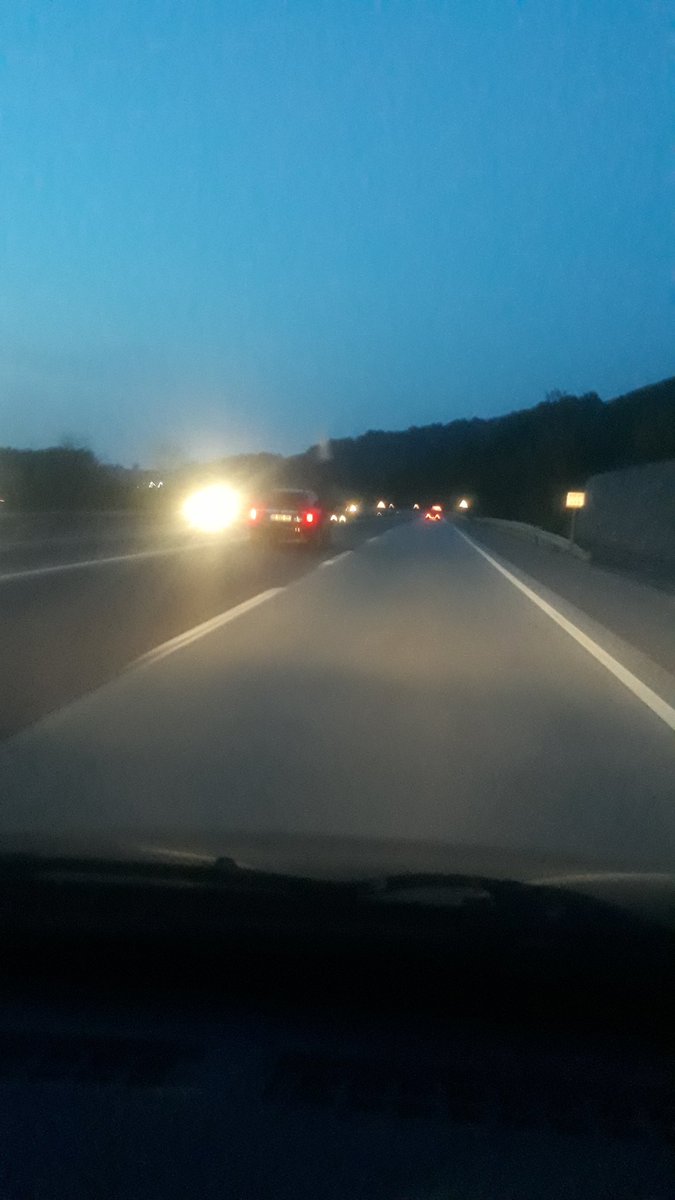 sakarya cevresi eğlenmek isteyen bayan arkadaşlar dm ulasabilir maddi olarak da sıkıntımız yok eğlenip icip tozmak isteyen bayanlar dm🍻🍻🍻🍻🍻🍻🍻🍻🍻