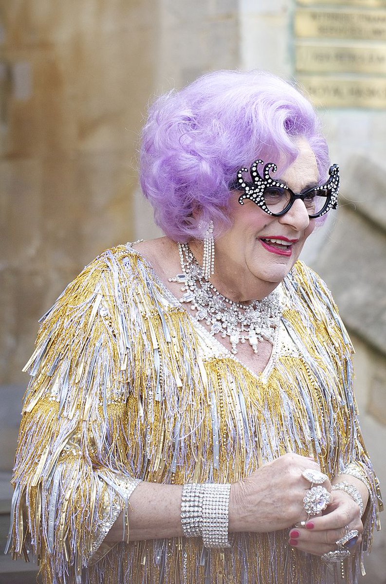 kickyfacts's tweet photo. "'It is a good innings [making it to his 80s] and I don’t know what I attribute it to. But I don’t do exercise and I think that’s the answer."

      - Barry Humphries https://t.co/u7UqSpNmDQ