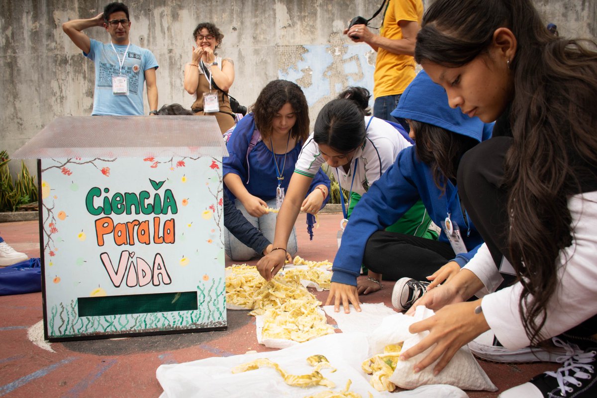 MinCiencias Colombia tweet media
