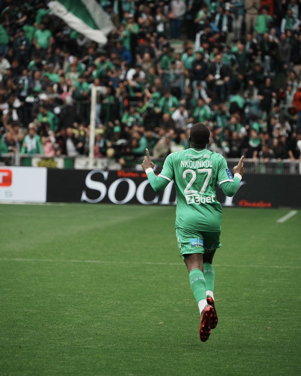 NielsNkounkou's tweet photo. Notre motivation ne change pas malgré la défaite d'aujourd'hui. 

Merci aux supporters ALV 💚

#PourVous🏴‍☠️ https://t.co/2h7sPfbDkZ