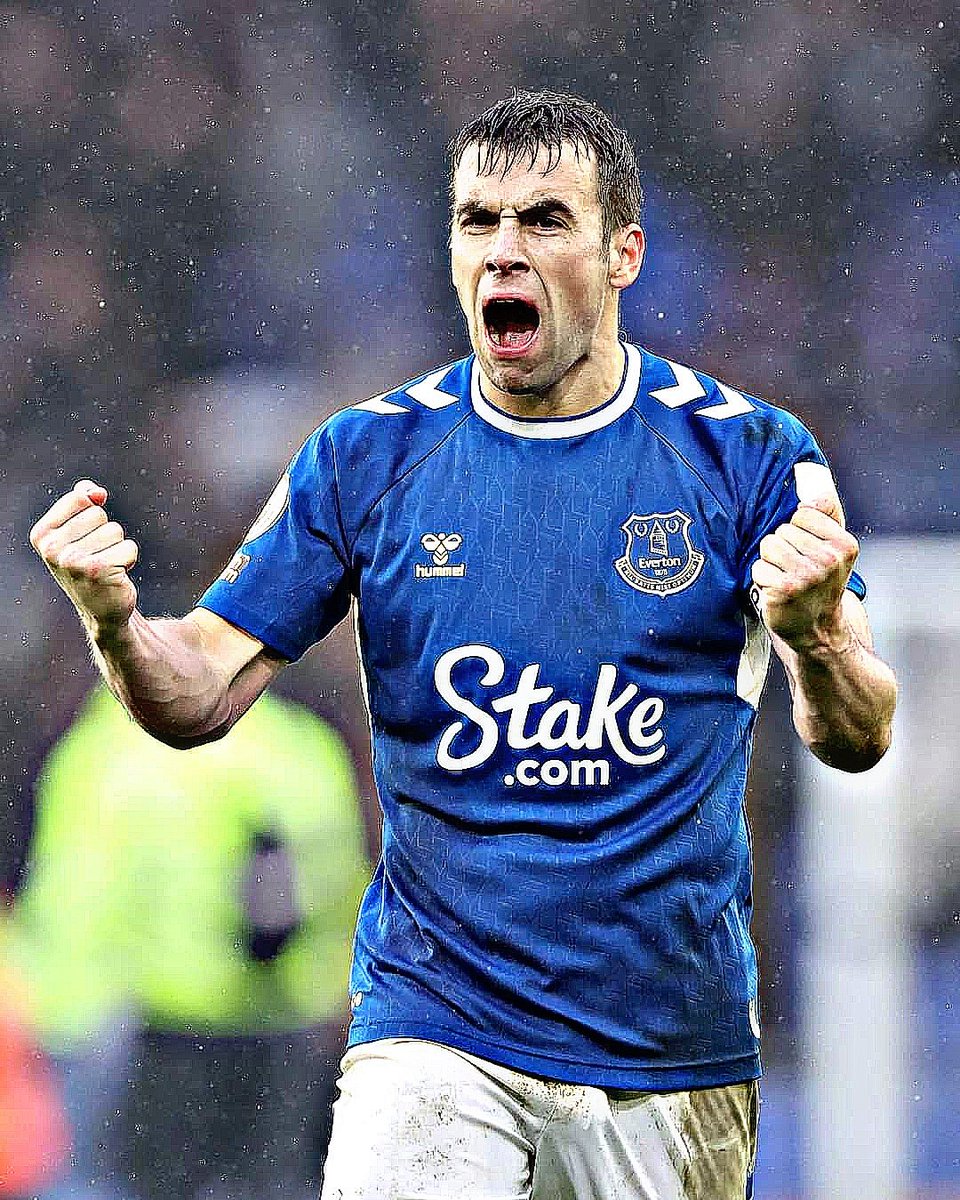 UHTPodcast's tweet photo. The sooner this fella is back, the better 💪🏻🔵⚪

#UHTPodcast #EFC #COYB #Everton https://t.co/LPojhT7PGr