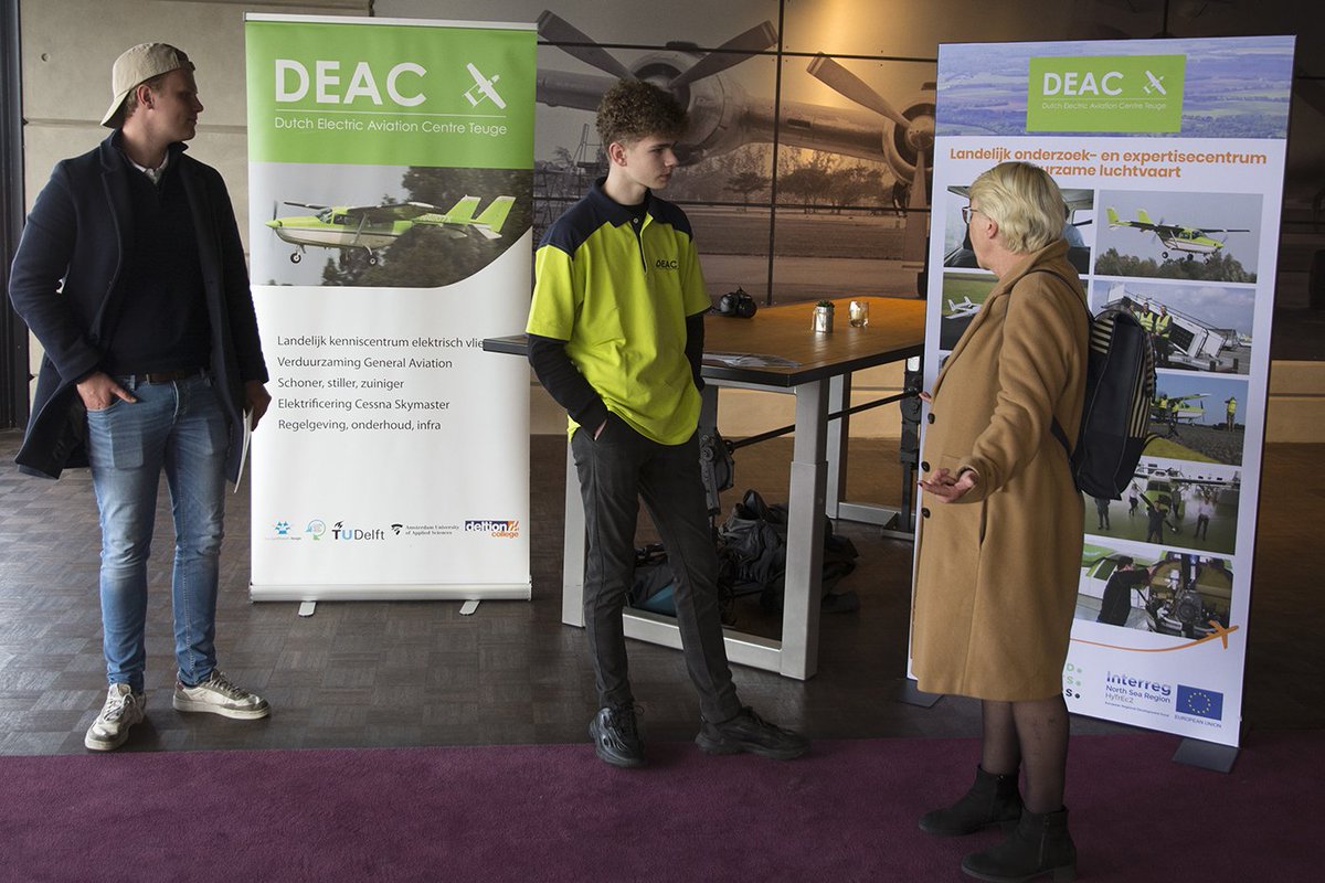 Vandaag waren we met een standje aanwezig op de fly-in van <a href="/AirportEelde/">Groningen Airport Eelde</a>