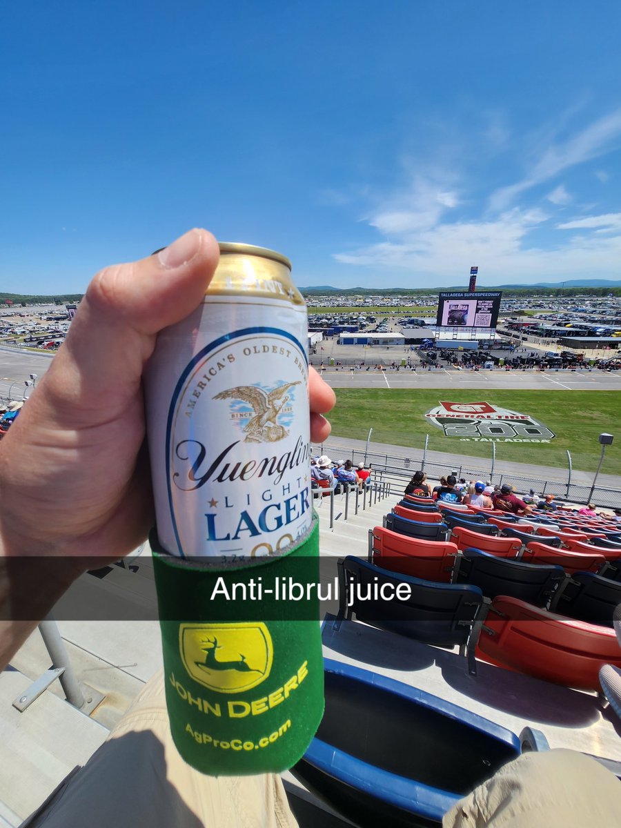 Libbucks's tweet photo. @NASCAR https://t.co/XD7KQkuAco