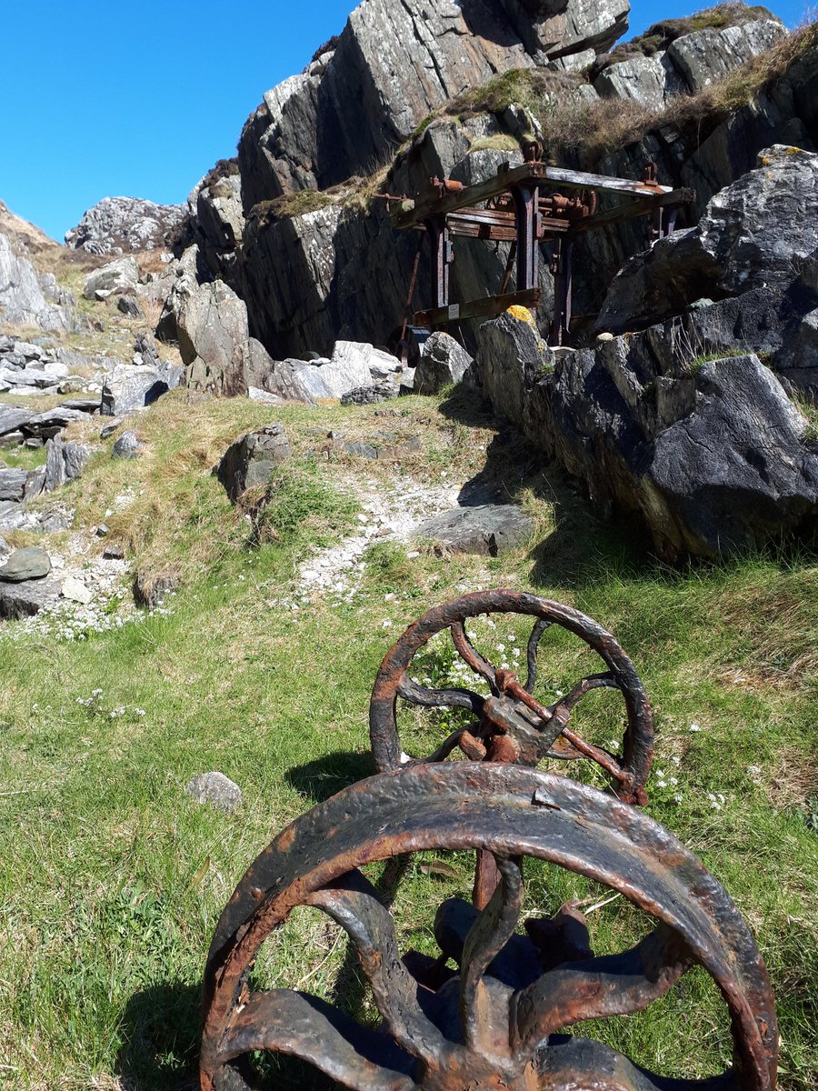 Will_Cottage's tweet photo. Beautiful sunny day on Iona today. Even managed to find the old quarry after repeated attempts - well worth the scramble! #mull #iona #argyll #scotland https://t.co/74LhYnAoPq