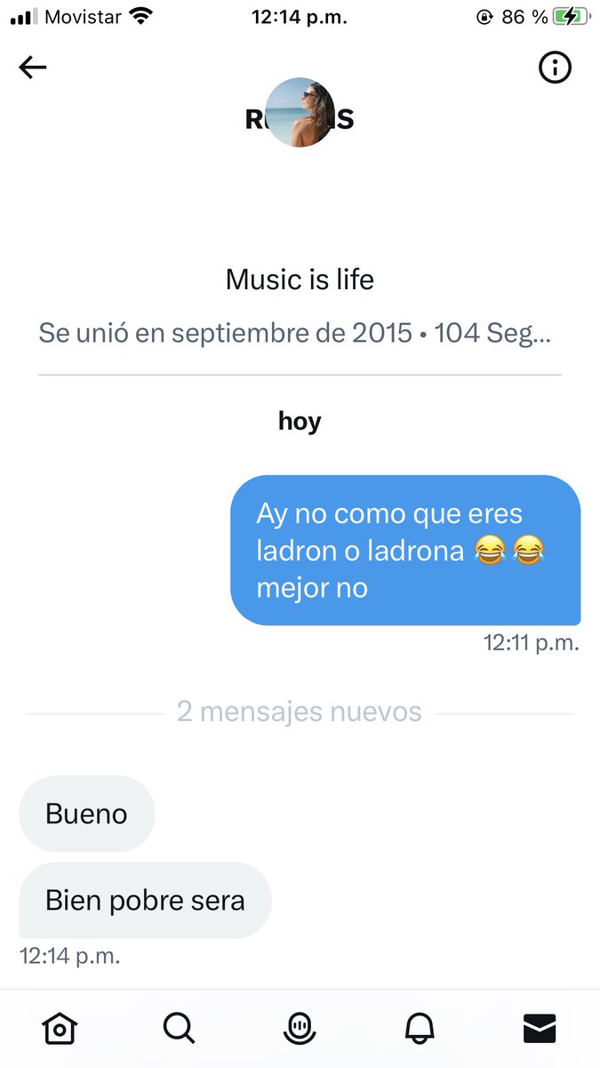 polyvaldmor's tweet photo. @karenBaez05 😂😂😂😂 soy pobre porque deje que no me estafara @RubyMS98_ https://t.co/yN94LMJder
