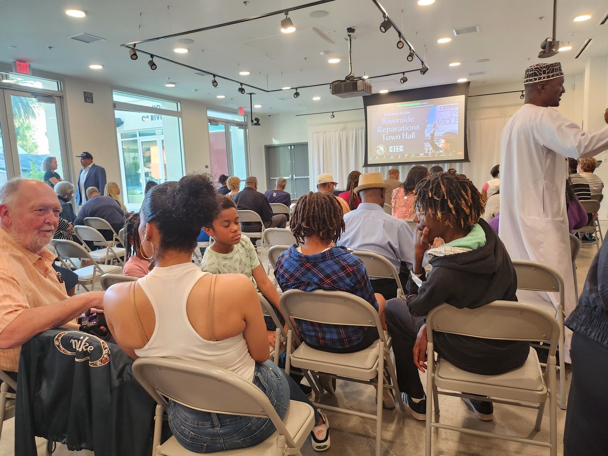 cjecofficial's tweet photo. The Riverside #Reparations Town Hall was a HUGE success!! The COMMUNITY was on ๐ฅ for California Reparations!!! Big LOVE to CA Reparations Task Force Chair @KamilahVMoore @RiversideCBCC #CBLS @realpastorbrian @SamNatBro @IAMFridayJones @AbolitionAct @CABWHP!! #CAReparations https://t.co/NfjWRDoy86