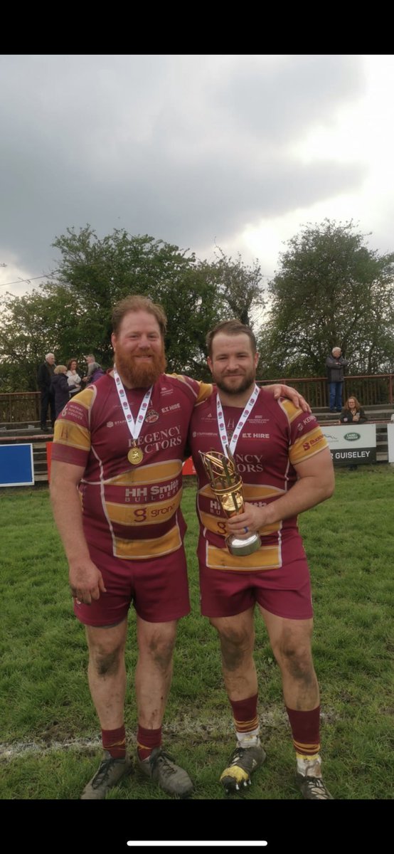 National 2 champs with <a href="/SedgleyTigers/">Sedgley Park Tigers</a> with me and my twin <a href="/ben_sblack/">Ben Black</a> with a 28-10 win at <a href="/otleyrugbyclub/">@OtleyRugbyClub</a> <a href="/RFU/">Rugby Football Union</a> <a href="/Natleague_rugby/">National League Rugby</a>