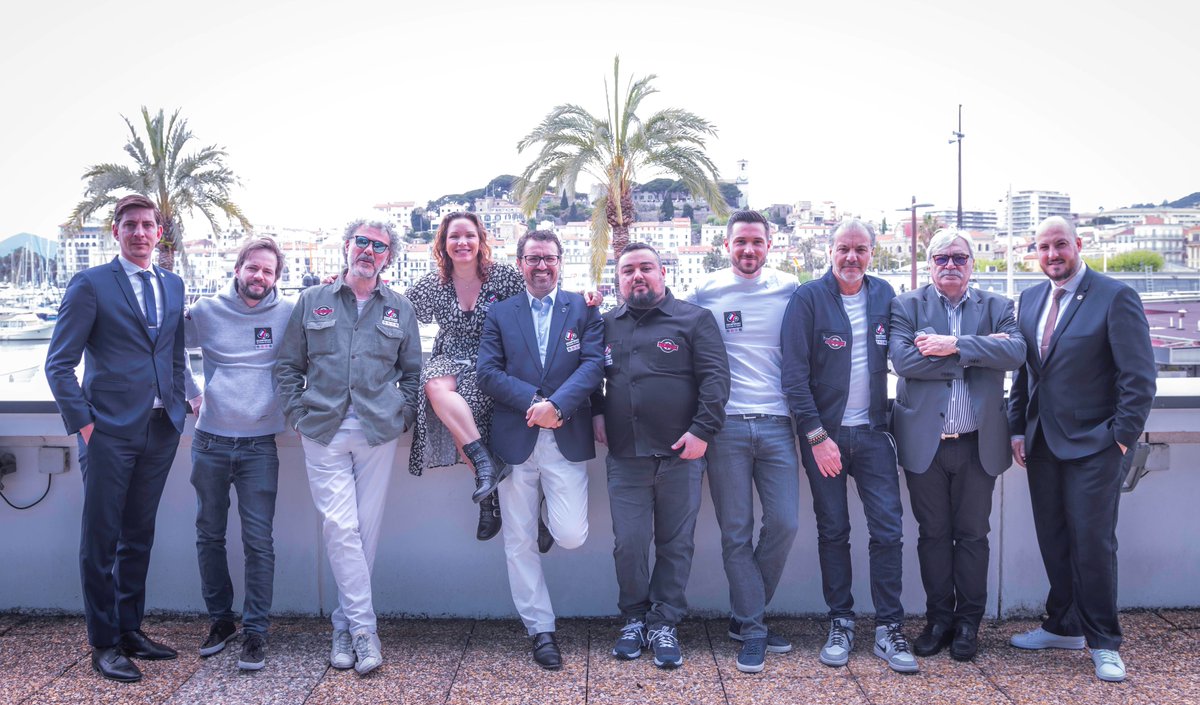 🇫🇷 Nos ambassadeurs pour le Championnat de France de poker sont sur la Croisette 🙌 Rendez-vous du 7 au 17 septembre au <a href="/Pasinogrand/">PASINO GRAND</a> d'Aix-en-Provence ! #poker #live #CdF
👉 Toutes les infos texapoker.net/fr/actualites/…