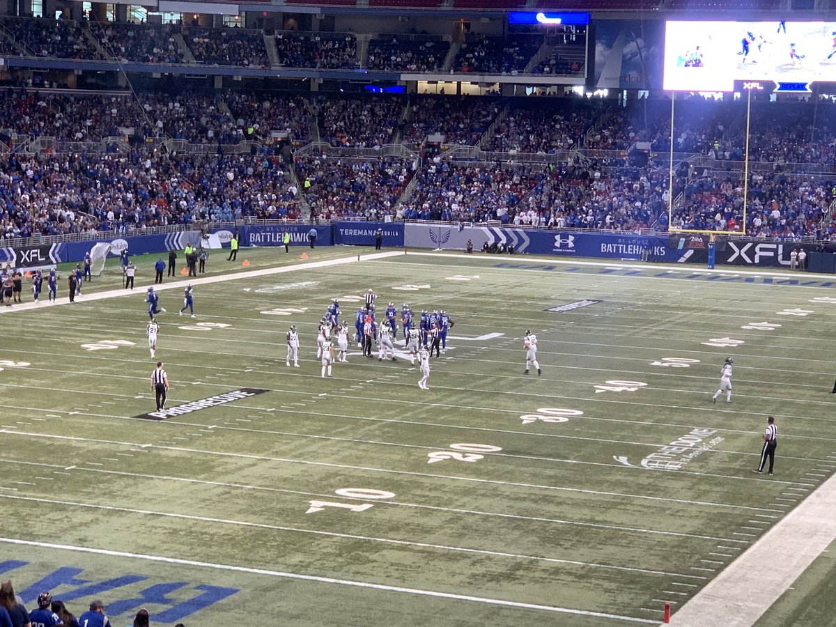 Turbostang91's tweet photo. #battlehawksgameday https://t.co/8Ig00zZx6Q
