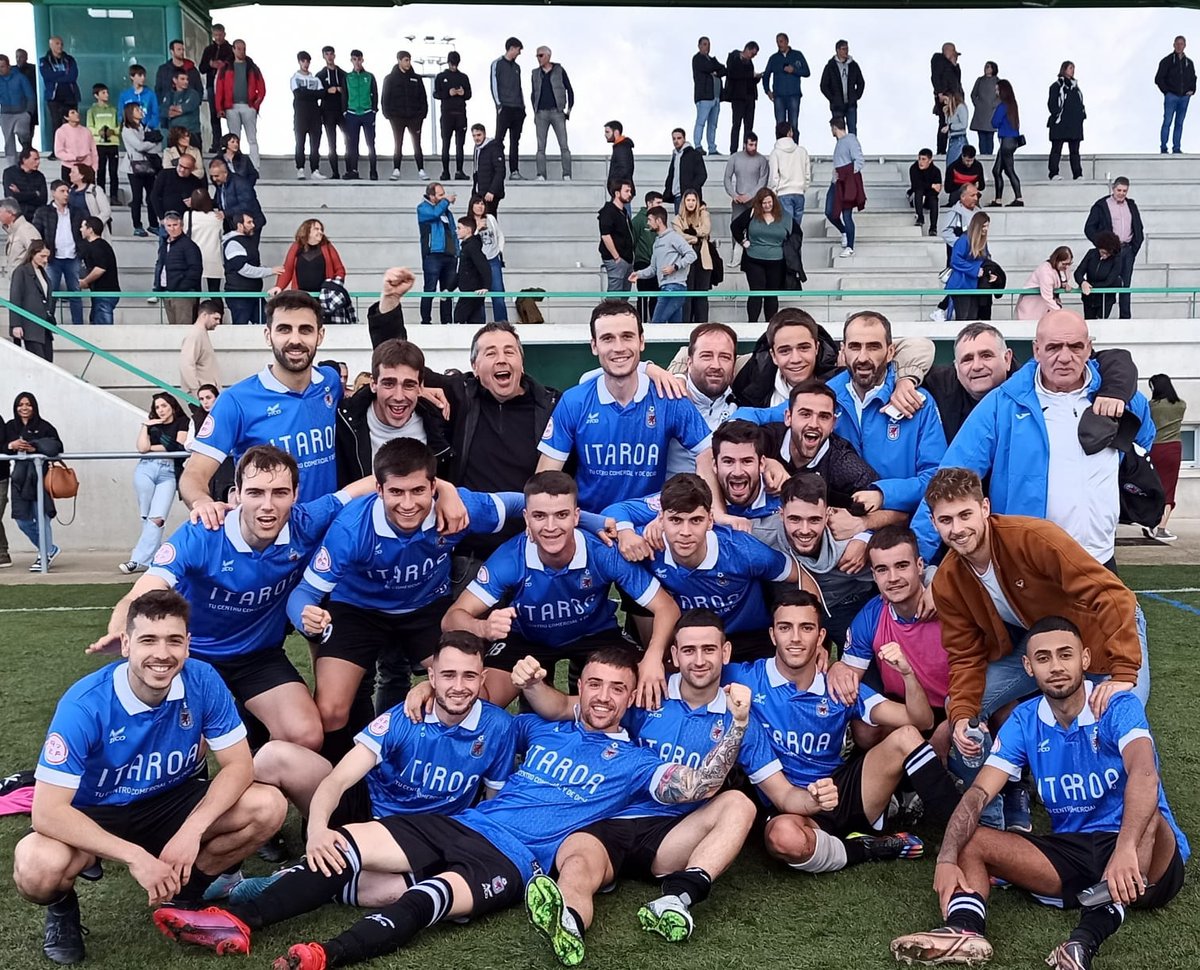 🤪 ¡SOMOS DE PLAY OFF!
¡SOIS ENORMES! 🤪

#PamplonaHuarte || #TerceraRFEF