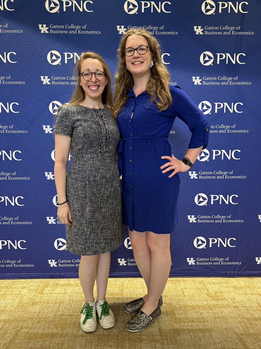 BrittanyLevyMD's tweet photo. Thank you @UKGattonCollege for today’s amazing pitch competition! So glad to represent @UK_HealthCare  and @UKyGenSurgery with @castledoc360 https://t.co/it8UGpu8nK