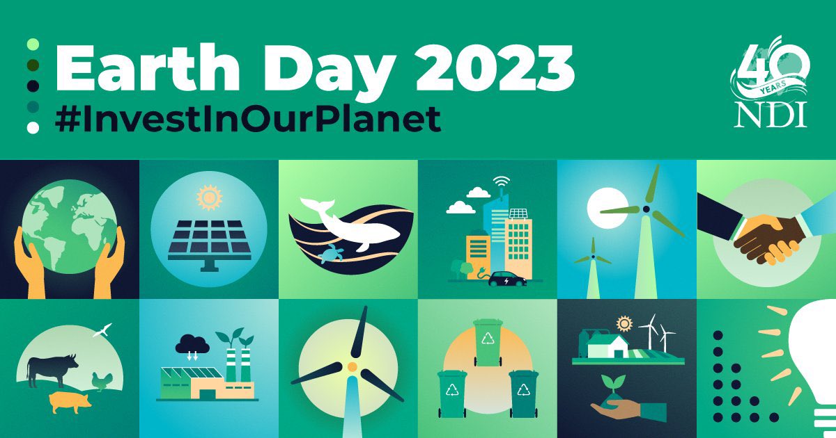 NDICentroameric's tweet photo. ¡Feliz día de la Tierra!

 En @NDI, sabemos que los esfuerzos de colaboración entre los ciudadanos y las instituciones gubernamentales pueden brindar una #ResilienciaAmbiental más inclusiva. https://t.co/tokihlMEC7