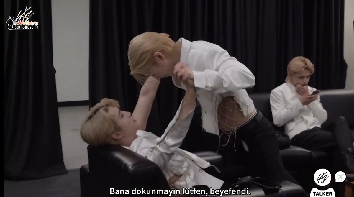 SKZSubTurkiye's tweet photo. 📢 Merhabalar! SKZ TALKER GO! 3. Sezon 14. Bölüm videosu Türkçe alt yazılı olarak YouTube kanalımıza yüklenmiştir. İyi seyirler dileriz~ 🐥

https://t.co/SI3DNES3vT https://t.co/ggOgU5t9la