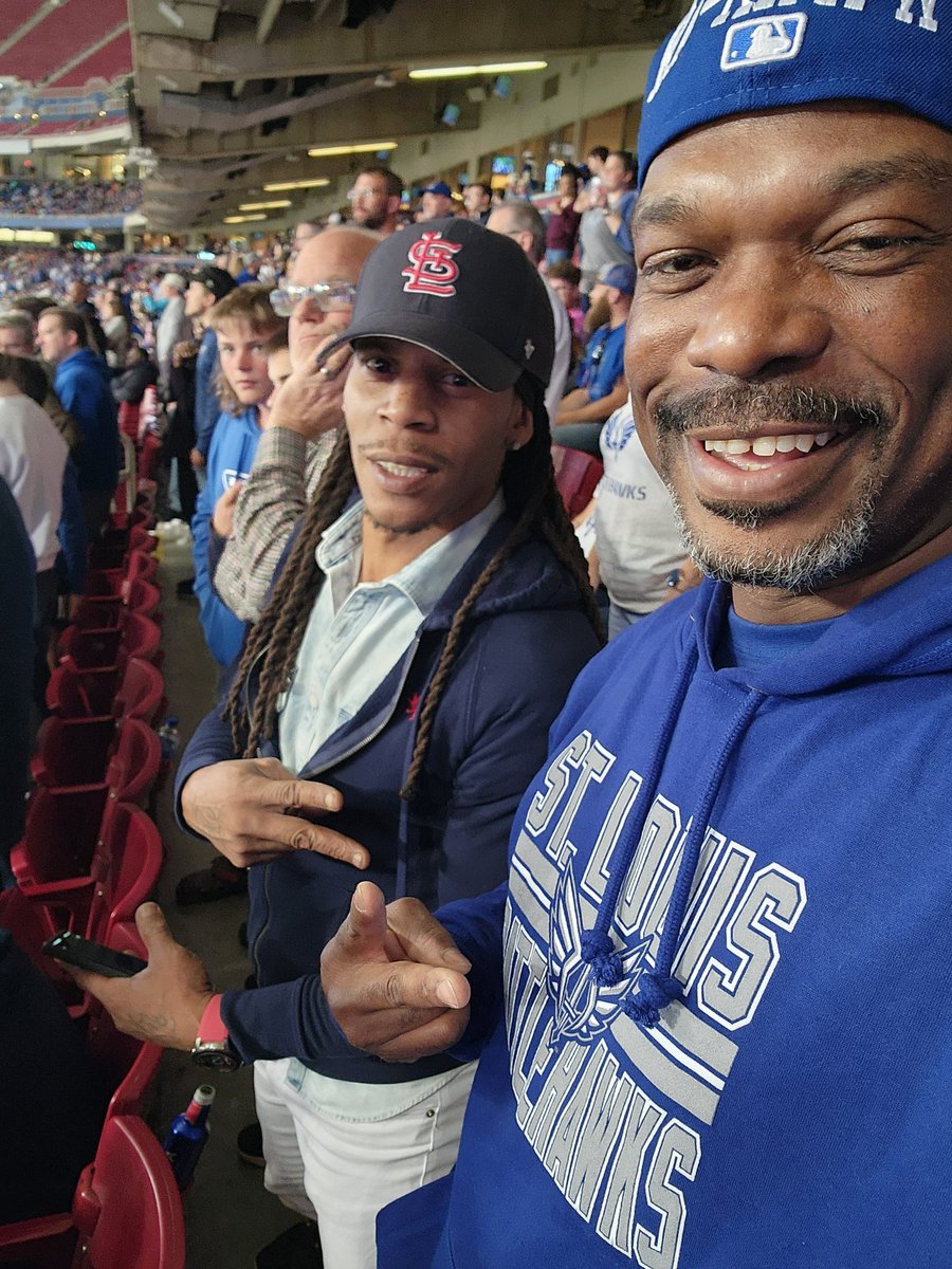 BOGARDSTYLEZ's tweet photo. @Battlehawksgameday LET'S GO BATTLEHAWKS!!!! #ST.LOUIS https://t.co/TTdyudIo7Q