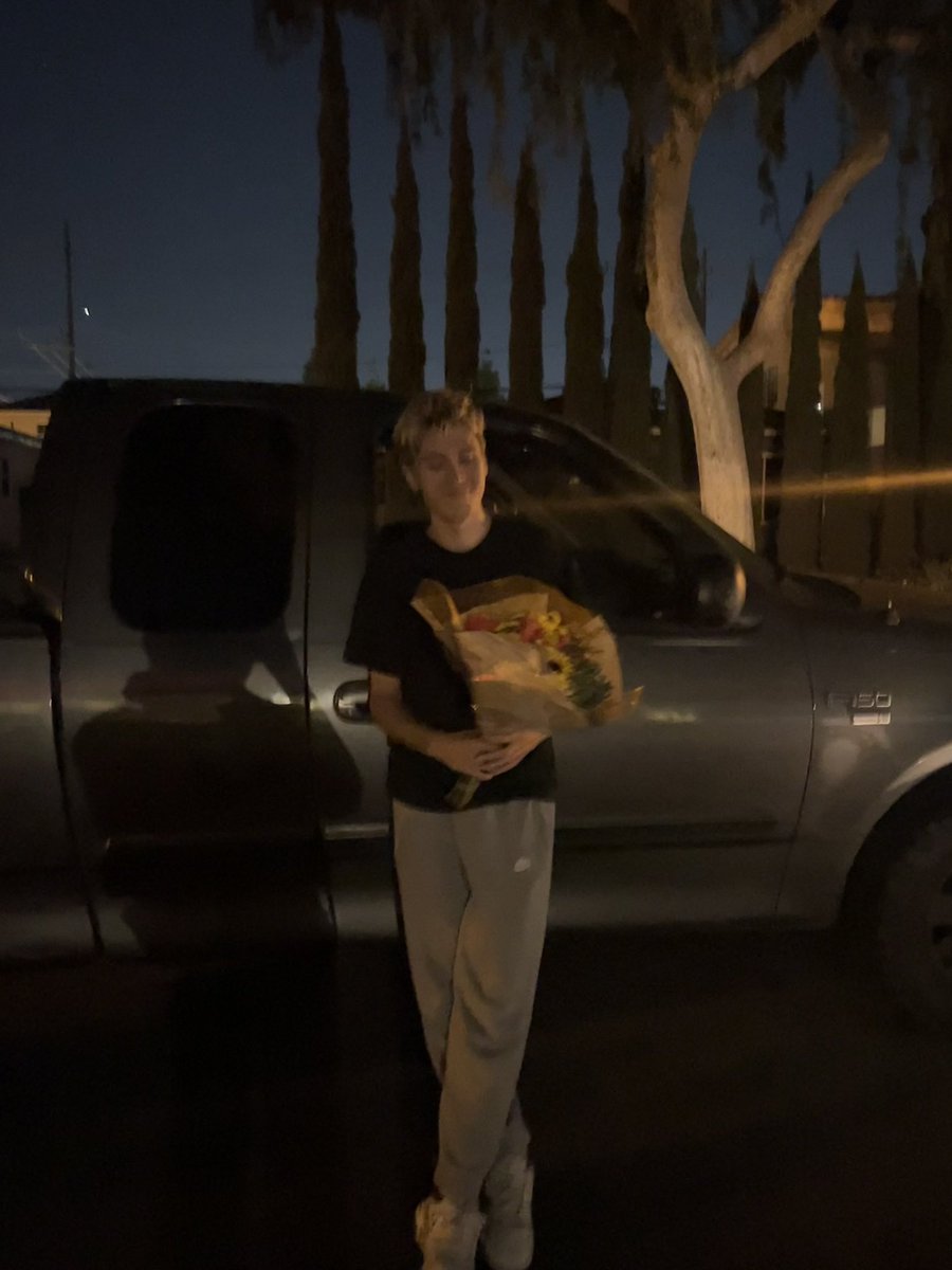 mary_bilbao's tweet photo. when he texts you like this and picks you up like that🥹 sooo blessed fr https://t.co/O0zD8G2yZw