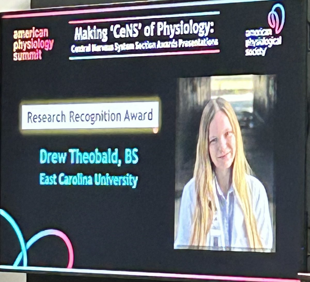 JunieWarrington's tweet photo. The next award recipient is Drew Theobald who receives the Research Recognition Award from the #APSCNSsection at #APS2023 @APSPhysiology https://t.co/sihCXwH9BD