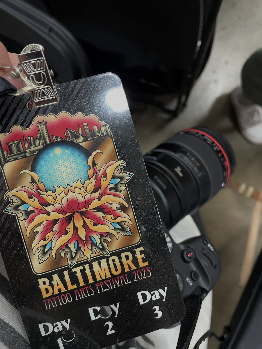 taking photos for embassy tattoo at the villain arts festival in baltimore today 🤜🤛