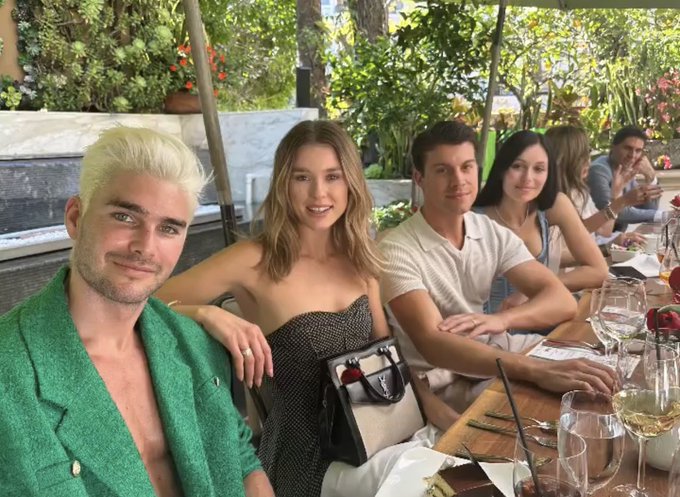 Yesterdays lunch at @DailyFrontRow https://t.co/KlM6zQVNE4<a class="tags" target="_blank" title="On Twitter" href="/?out=eyJ0eXAiOiJKV1QiLCJhbGciOiJIUzUxMiJ9.eyJpYXQiOjE3MjA4Njk2NDksImlzcyI6InR3cG9ybnN0YXJzLmNvbSIsIm5iZiI6MTcyMDg2OTY0OSwiZXhwIjoxNzUyNDA1NjQ5LCJyZWRpcmVjdF91cmwiOiJodHRwczovL3R3aXR0ZXIuY29tL0RhaWx5RnJvbnRSb3cifQ.z9S2_7DRuxT0d726qWastF3YdvHpUim7oACEipFAsRDfYlccnJZxzXYNTzQyO_l4TPdQPNTMw-zOFlanaDgZQg">@DailyFrontRow</a><a href="/tag/peru"class="tags"><span>#peru</span></a>