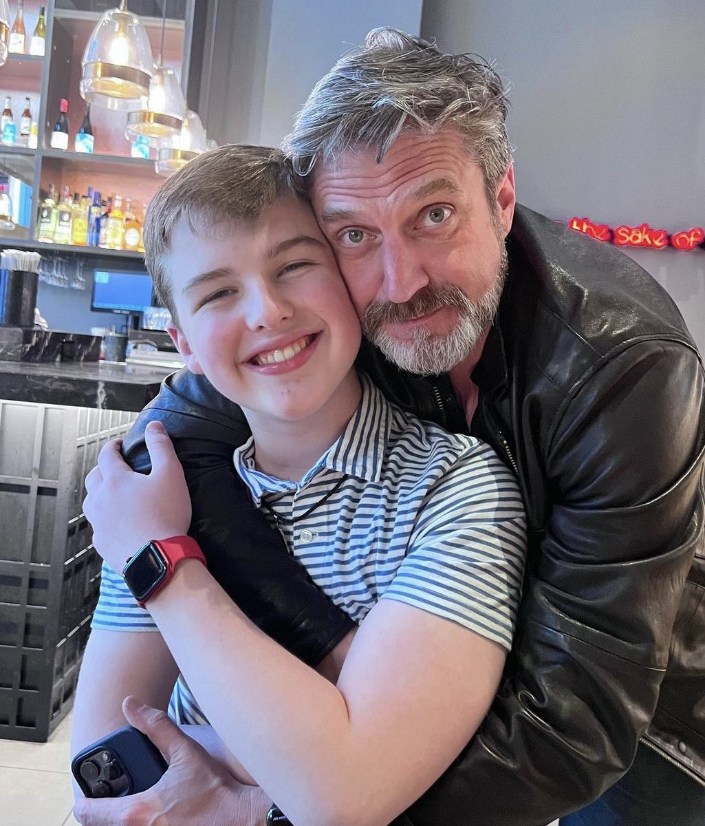 Raúl Esparza Updates on Twitter: "We can’t get enough of this duo 🥹🫶"