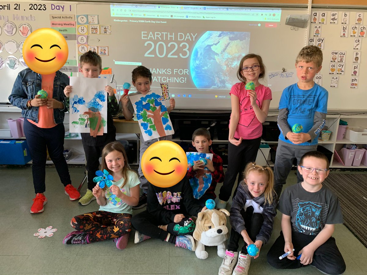 Ms_Izzard's tweet photo. Happy Earth Day from the @BurleighHillPS grade 2s! We celebrated with the @dsbn live stream Earth Day event, created beautiful Earth art pieces, and spent the afternoon outdoors! 🌎💚 https://t.co/eyPH7tfNoY