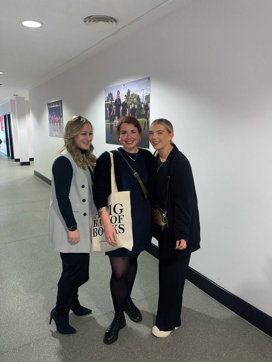 MissDearnley_'s tweet photo. The amount of takes this took π Team ResearchEdWarrington2023 ππ @MissDolan_ADT @msnolanteaches my gang! πͺπΌππΌββοΈ #TeamADT #rEdWarr2023 @TrinityAcademyC #TeamTrinity #TAConTour https://t.co/Gaw4GBxUuK