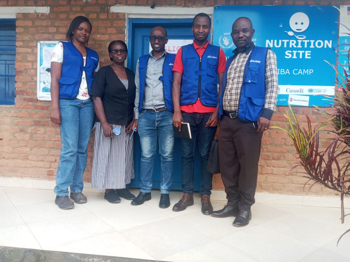 nyakanathan's tweet photo. 2018-2023: Nutritionist at @KibagabagaH, huge experience acquired! Thank u @RwandaHealth
Time to join hands with @We_Are_Alight in emmegency settings for the appropriate Nutrition of displaced brothers & sisters๐ #NutritionIsLife @RNAforNutrition @RefugeesRwanda @WFP_Rwanda https://t.co/xN6J6aJlX6