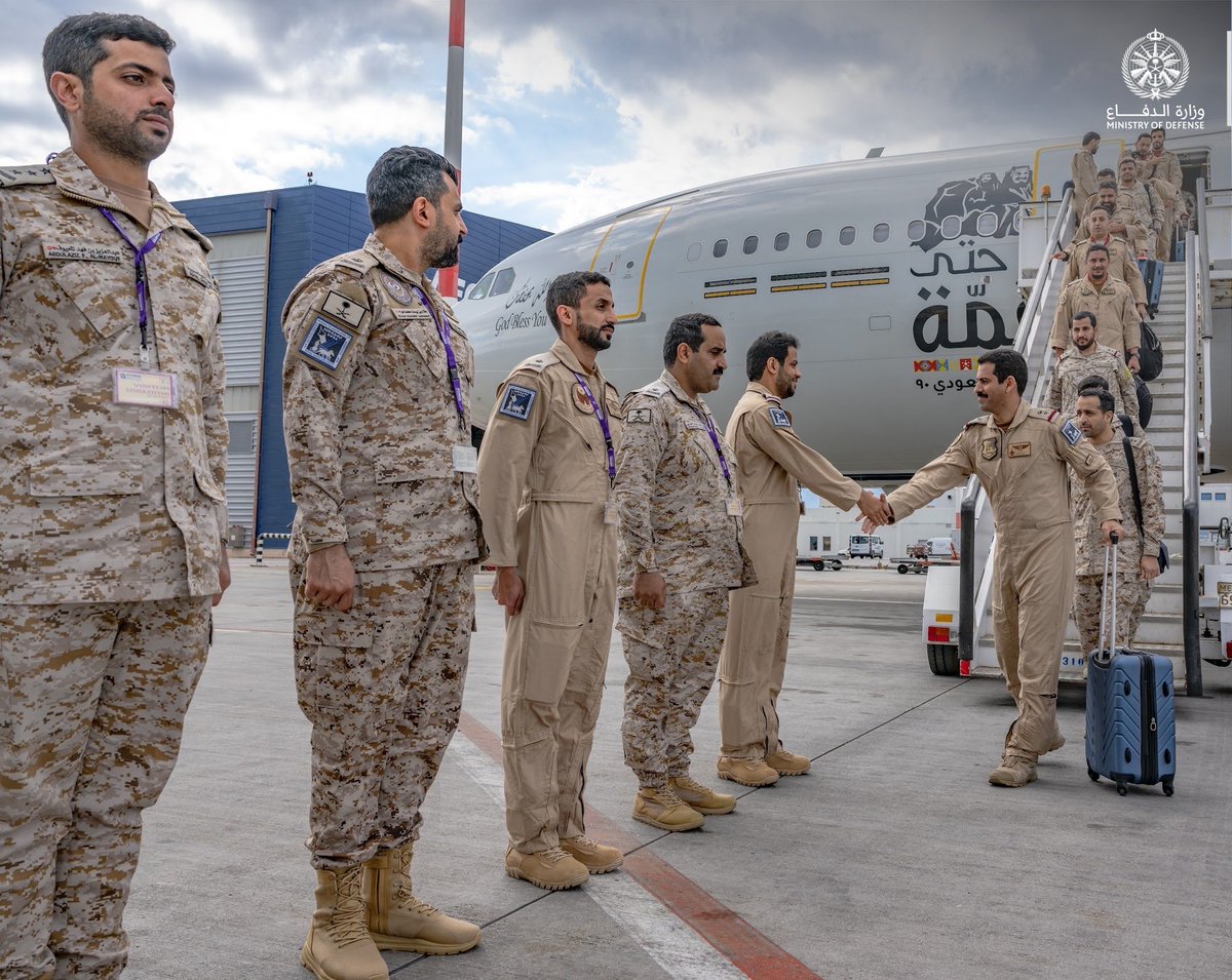 Akhbaar24's tweet photo. اكتمال وصول #القوات_الجوية_الملكية المشاركة في تمرين "أنيو خوس 2023" بـ #اليونان

https://t.co/67hMtPUxoh https://t.co/nTjMAx24eq