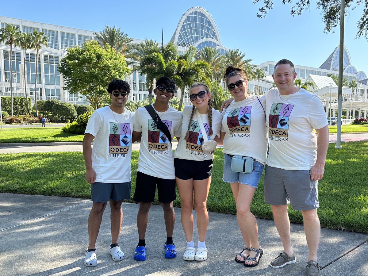 In our #DECAICDC era. 💙
#WeFlyTogether ✈️ #GetTheEdge 🔷