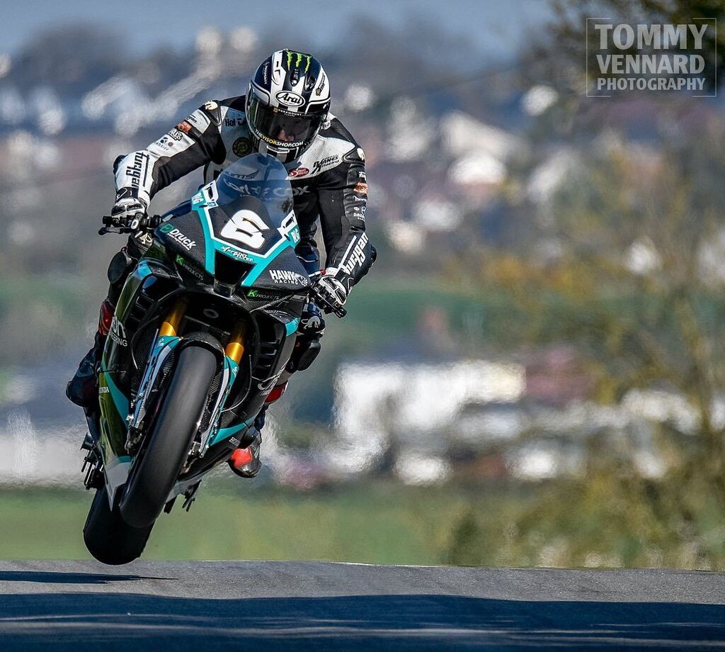 IrishSbkRacing's tweet photo. Unfortunately the weather has meant the racing cannot continue.
So difficult a decision for the Club to make but, safety is paramount.
Image courtesy of Tommy Vennard.
#irishsuperbikeracing #irishroadracing #realroadracing #pureroadracing https://t.co/txKqveY9ne