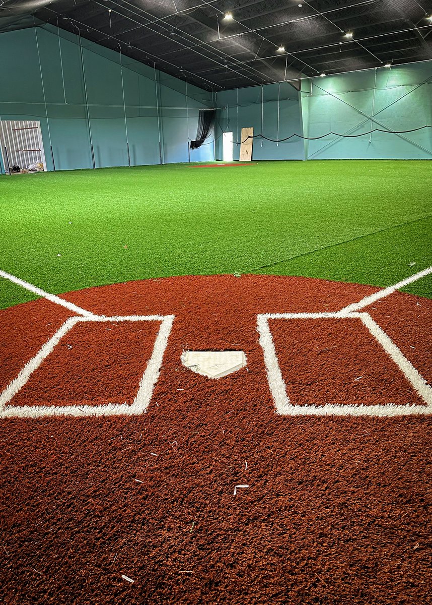 RS3Turf's tweet image. The highest level of training deserves the highest level of sports turf surface. #RS3Turf with a #syntheticturf install for Prime Baseball&apos;s new indoor facility in Beaumont, Texas.