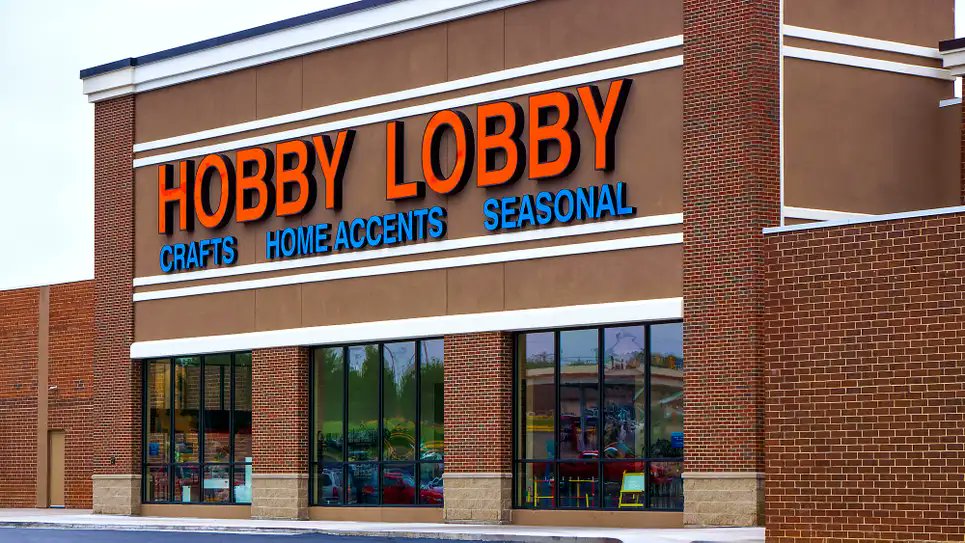 TheOnion's tweet photo. Hobby Lobby Announces It Muslim Now https://t.co/aIx2C0HNiM https://t.co/MNMvKO510c
