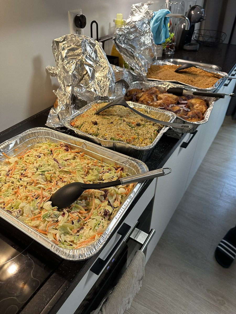 Oluwaseun Omoyajowo tweet media