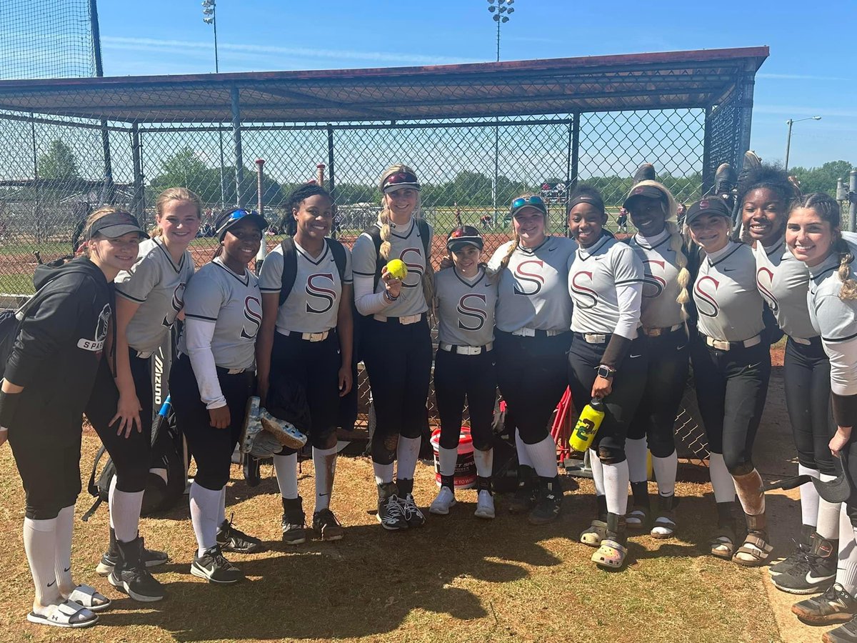 Kelly Reasner (@mrsreasnerclass) on Twitter photo Personal Record beat today. Homerun #10 in one season. #mygirl <a href="/CassieReasner/">Cassie Reasner</a> <a href="/UKCoachLawson/">Rachel Lawson</a> <a href="/UKCoachHimes/">Kristine Himes</a> <a href="/coachjb_18/">Molly Belcher</a> <a href="/BrittCerv14/">Brittany Cervantes</a> Personal Record beat today. Homerun #10 in one season. #mygirl <a href="/CassieReasner/">Cassie Reasner</a> <a href="/UKCoachLawson/">Rachel Lawson</a> <a href="/UKCoachHimes/">Kristine Himes</a> <a href="/coachjb_18/">Molly Belcher</a> <a href="/BrittCerv14/">Brittany Cervantes</a>