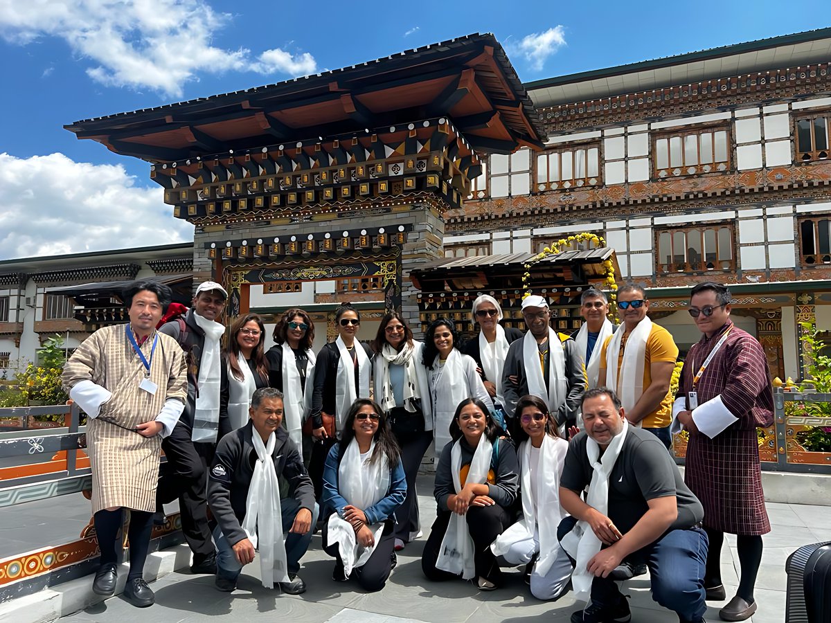 ExtolloAdv's tweet photo. Welcome to Bhutan.

Welcome to our distinguished guest for Yoga Retreat Tour in Bhutan. Opportunity to immerse yourself in the practice of #yoga, #meditation, and #mindfulness, while surrounded by the breathtaking beauty of the Himalayan Mountains.

Tashi Delek.

#Bhutan https://t.co/KBZzbyOThf