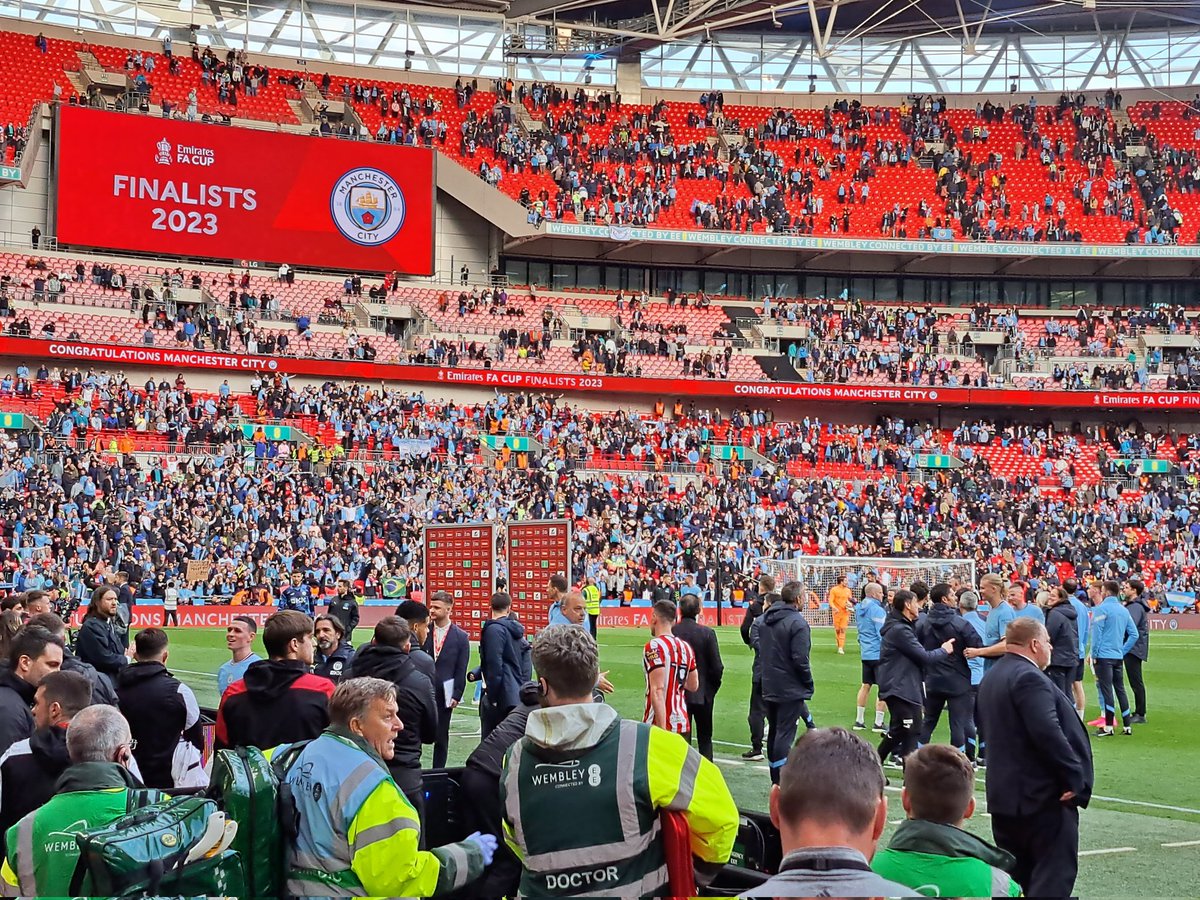 davidakelsall's tweet photo. C'mon City, through to another FA Cup final. https://t.co/SfaYZKbwHI