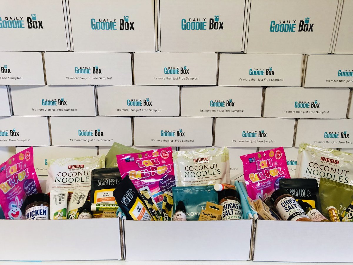 DailyGoodieBox's tweet image. Guess how many of these Goodie Boxes our team packed today? Like, Retweet, and reply with your guess! Hint: It’s between 480 - 530 🎉Get it correct, and we’ll give you a FREE Goodie Box! Watch out for when we reply to a comment with "Congrats! You just got a Goodie Box 😁".
