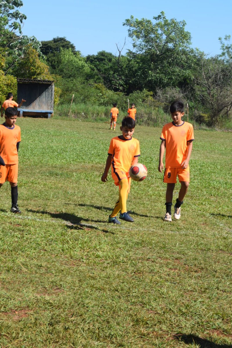 CLUB ATHLETIC F.B.C. tweet media