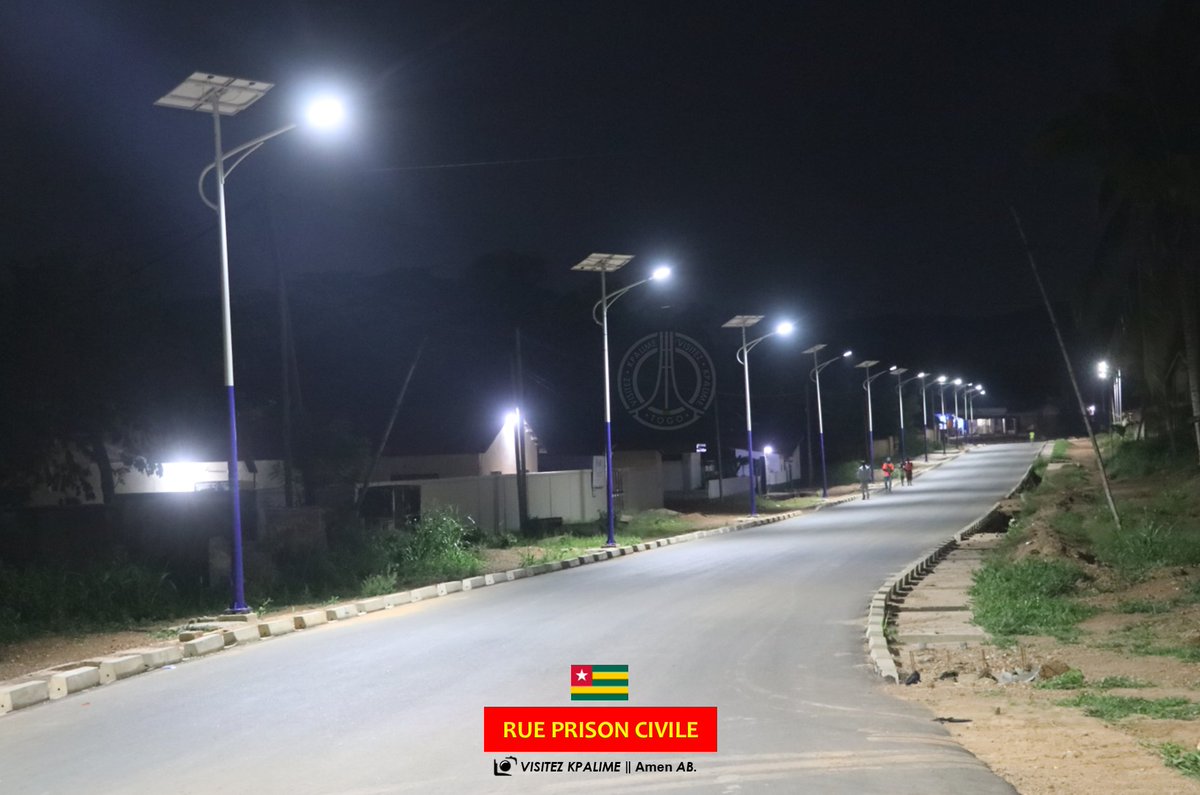 visitezkpalime's tweet photo. #Territoire🌃
Kpalimé by night, Act 4

Je vous présente ma ville " #Kpalimé ", dans une vision de ville #durable, #résiliente et #moderne.
Tous à Kpalimé🥰🥰🥰

#VisitezKpalime #DestinationKpalimé #TousAKpalime #Togo #TT228 #TourismeTg #Biodiversité #Branding #BrandingAfrica https://t.co/TyQSDHHhsn