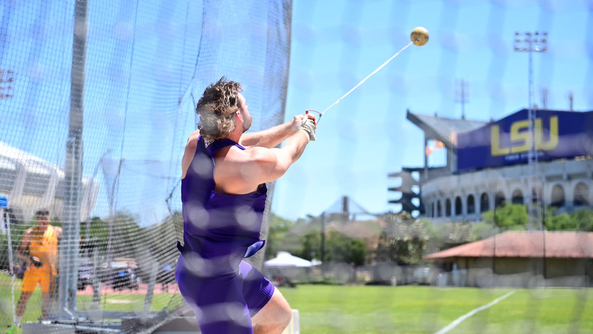 LSUTrackField's tweet photo. Men's Hammer Throw

Luke Witte led the way for the Tigers in the hammer throw with a distance of 197' 0" (60.05m) on his fifth throw of the day! 👏

#GeauxTigers | 📊 https://t.co/eBsqJNtHHr https://t.co/RLarJeNn6L